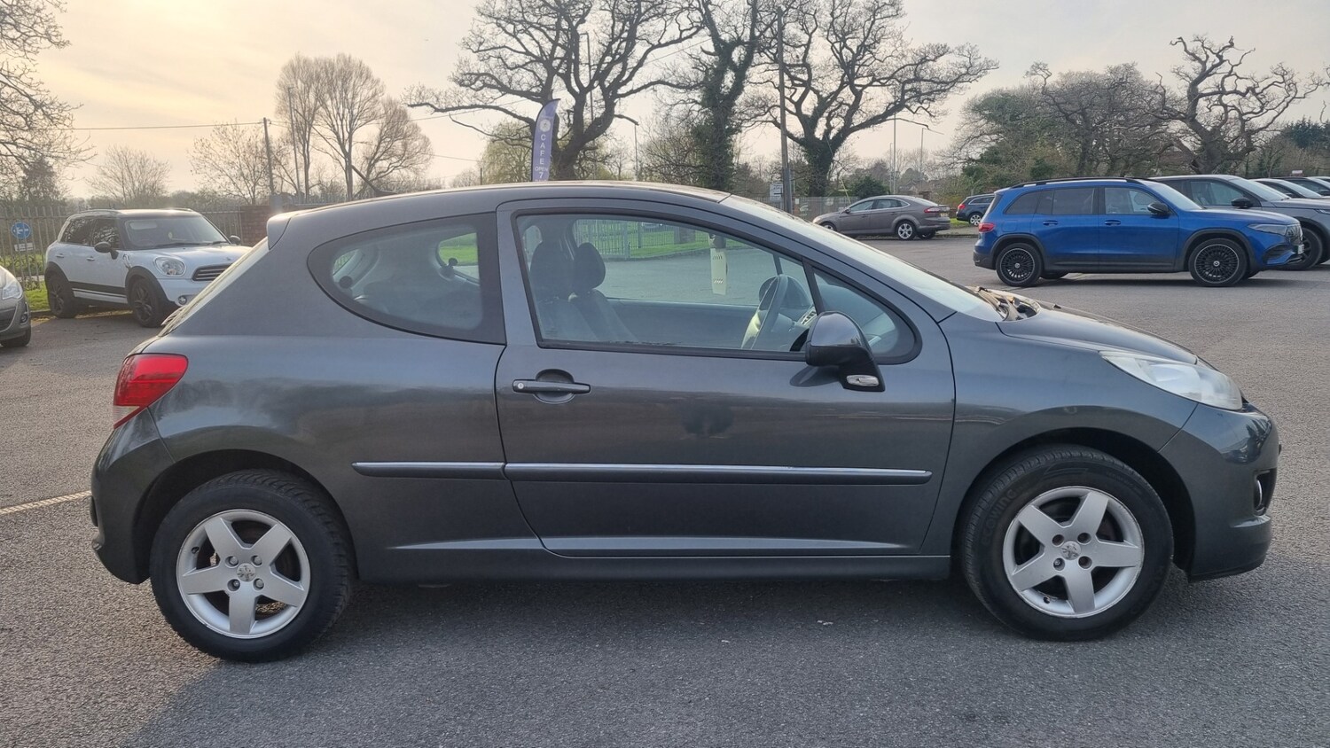 Used Peugeot 207 2010 for sale - 77951050: Photo 3