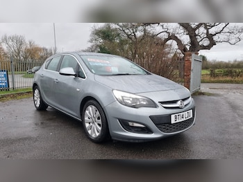 2014 (14) - 1.7 CDTi 16V ecoFLEX Tech Line 5dr [Start Stop]