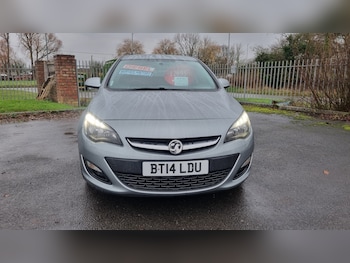 Used Vauxhall Astra 2014 for sale - 76969447: Photo