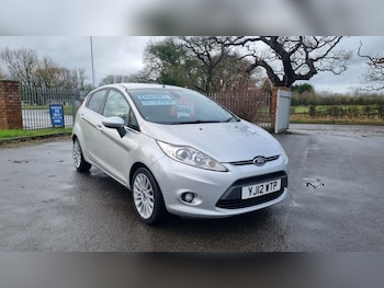 Used Ford Fiesta 2012 for sale - 77407150: Photo