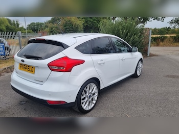 Used Ford Focus 2014 for sale - 79372352: Photo