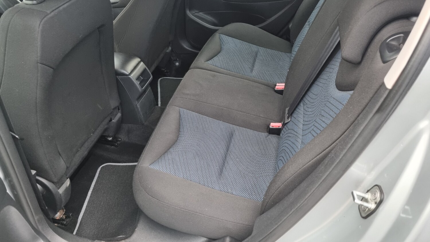 Used Peugeot 308 2011 for sale - 77691952: Photo 10