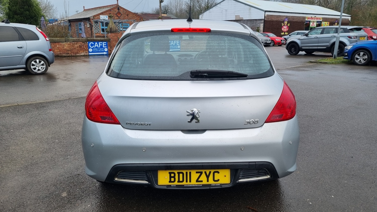 Used Peugeot 308 2011 for sale - 77691952: Photo 5