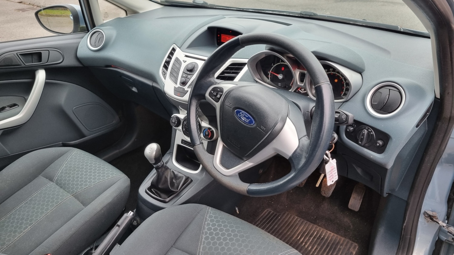 Used Ford Fiesta 2010 for sale - 77417540: Photo 11