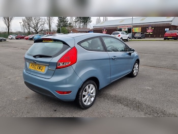 Used Ford Fiesta 2010 for sale - 77417540: Photo