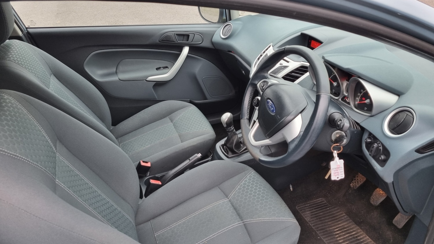 Used Ford Fiesta 2010 for sale - 77417540: Photo 9