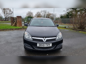 Used Vauxhall Astra 2010 for sale - 77272550: Photo
