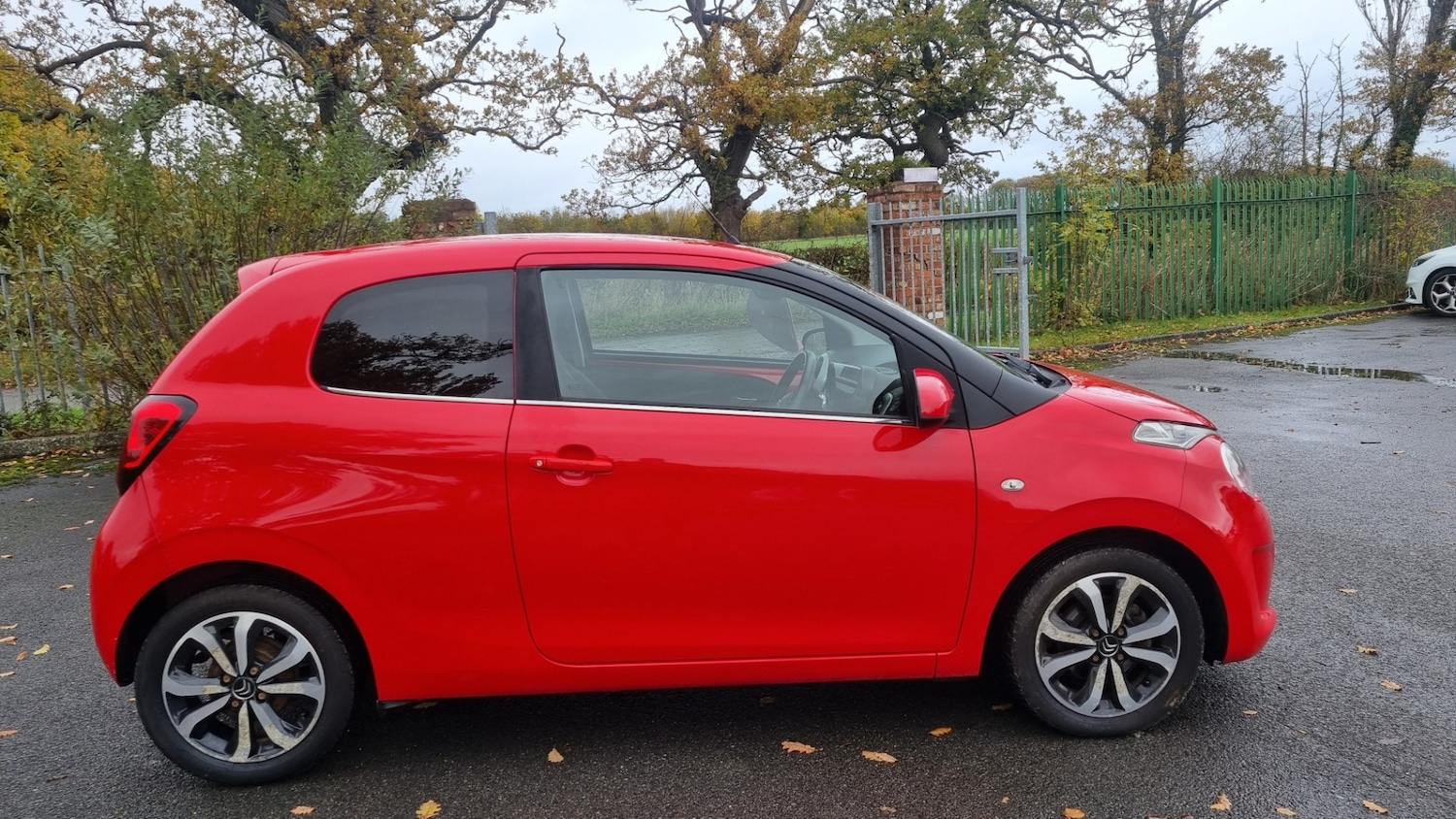 Used Citroen C1 2014 for sale - 76452030: Photo 2
