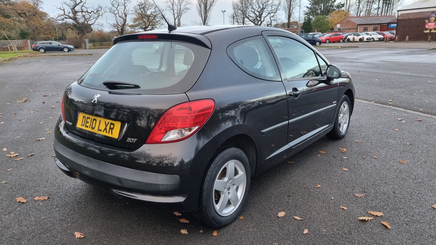 Used Peugeot 207 2010 for sale - 76762480: Photo 2