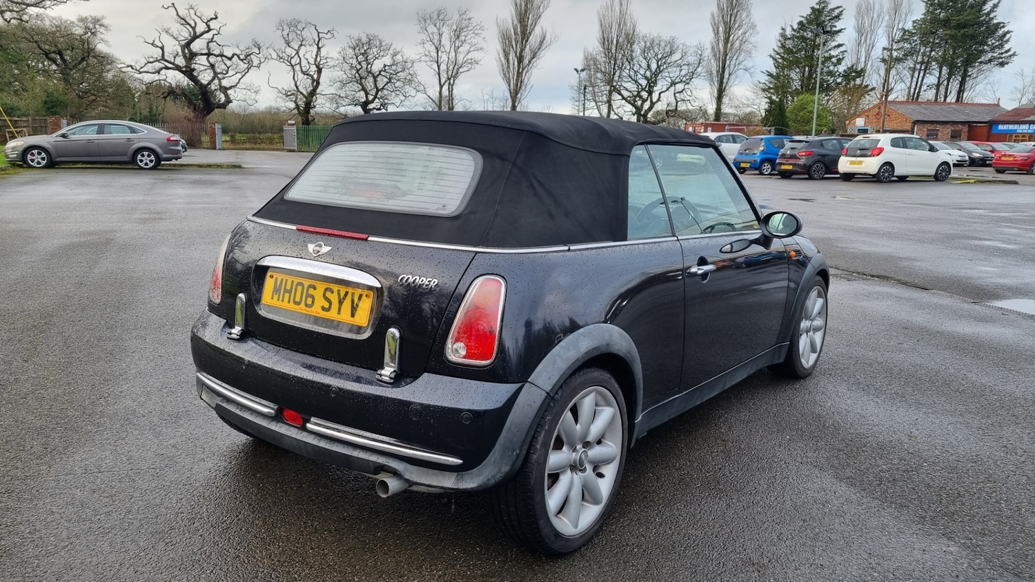 Used MINI Convertible 2006 for sale - 77476683: Photo 10