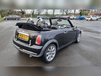 Used MINI Convertible 2006 for sale - 77476683: Photo