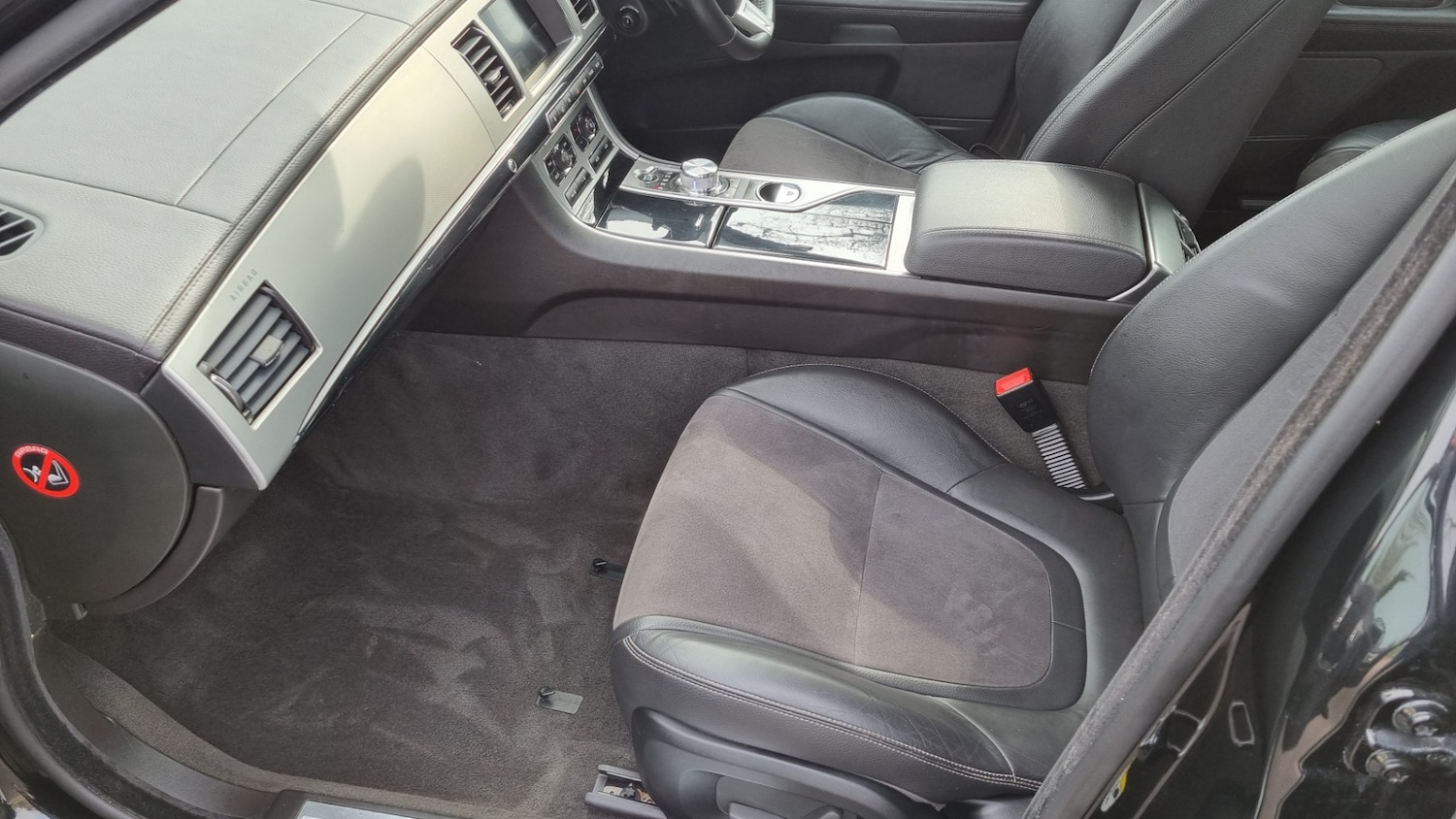 Used Jaguar XF 2013 for sale - 77962478: Photo 10