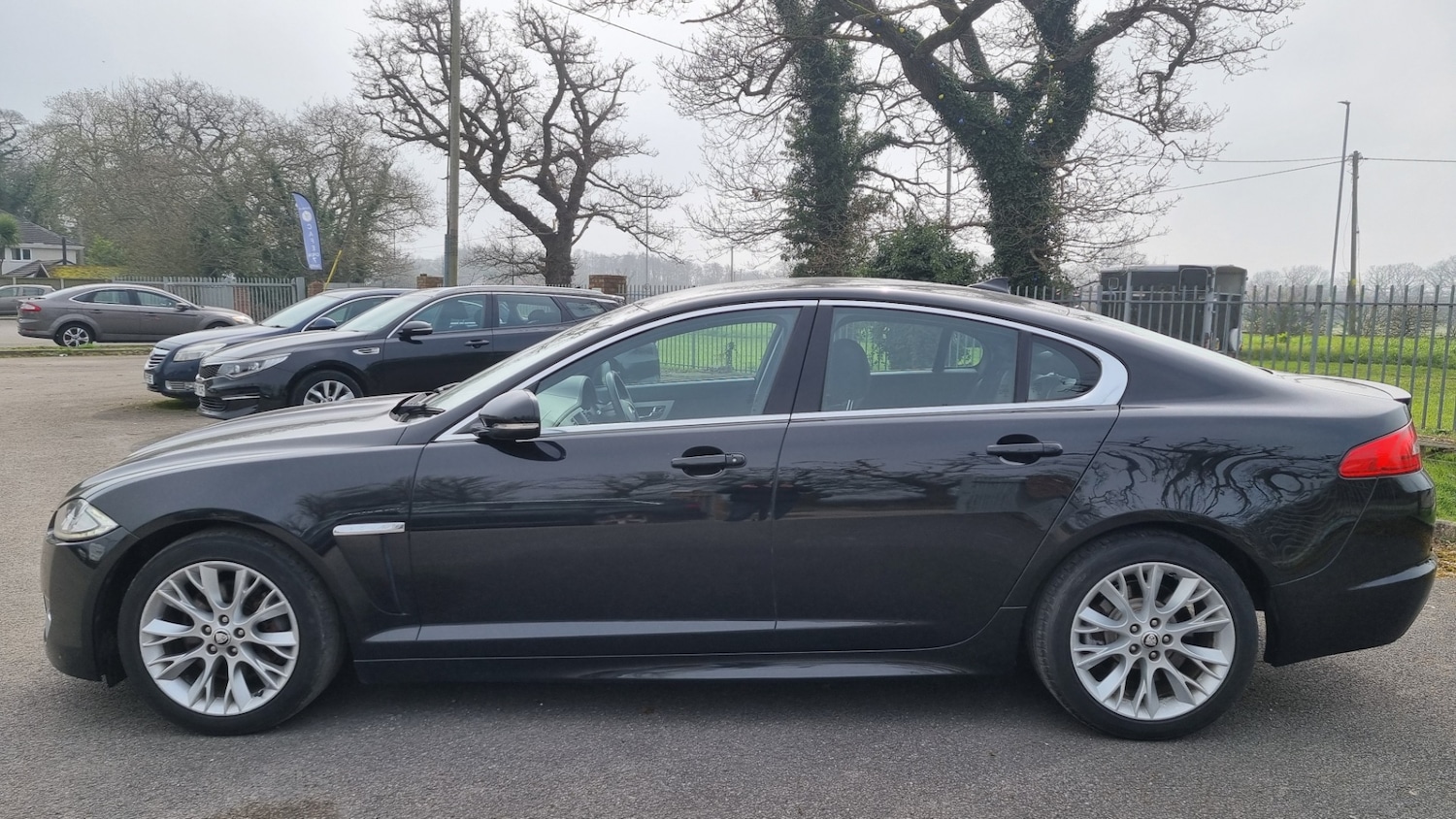 Used Jaguar XF 2013 for sale - 77962478: Photo 3