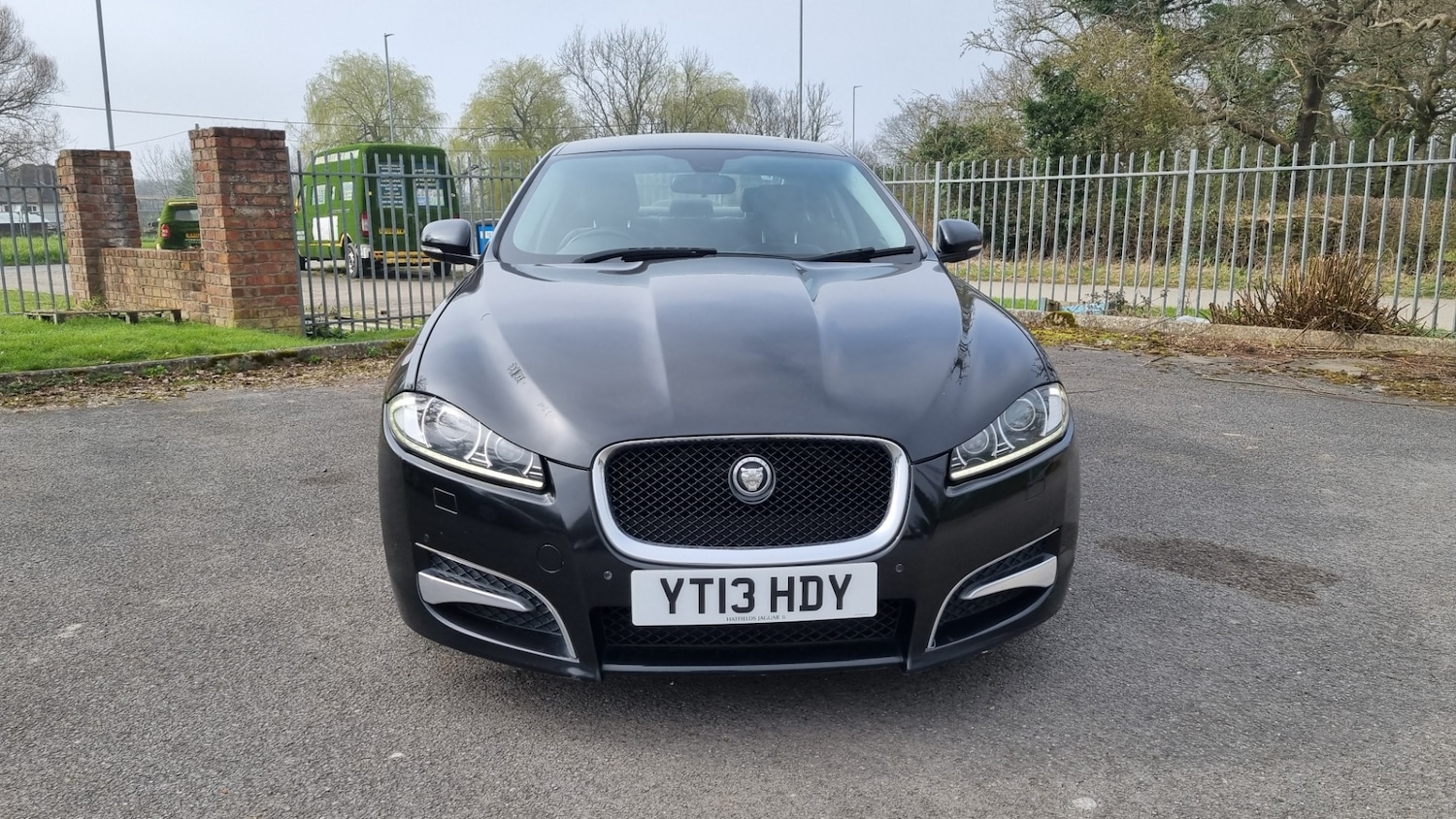 Used Jaguar XF 2013 for sale - 77962478: Photo 4