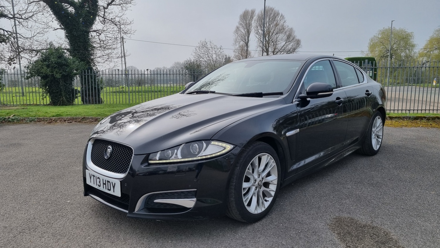 Used Jaguar XF 2013 for sale - 77962478: Photo 6