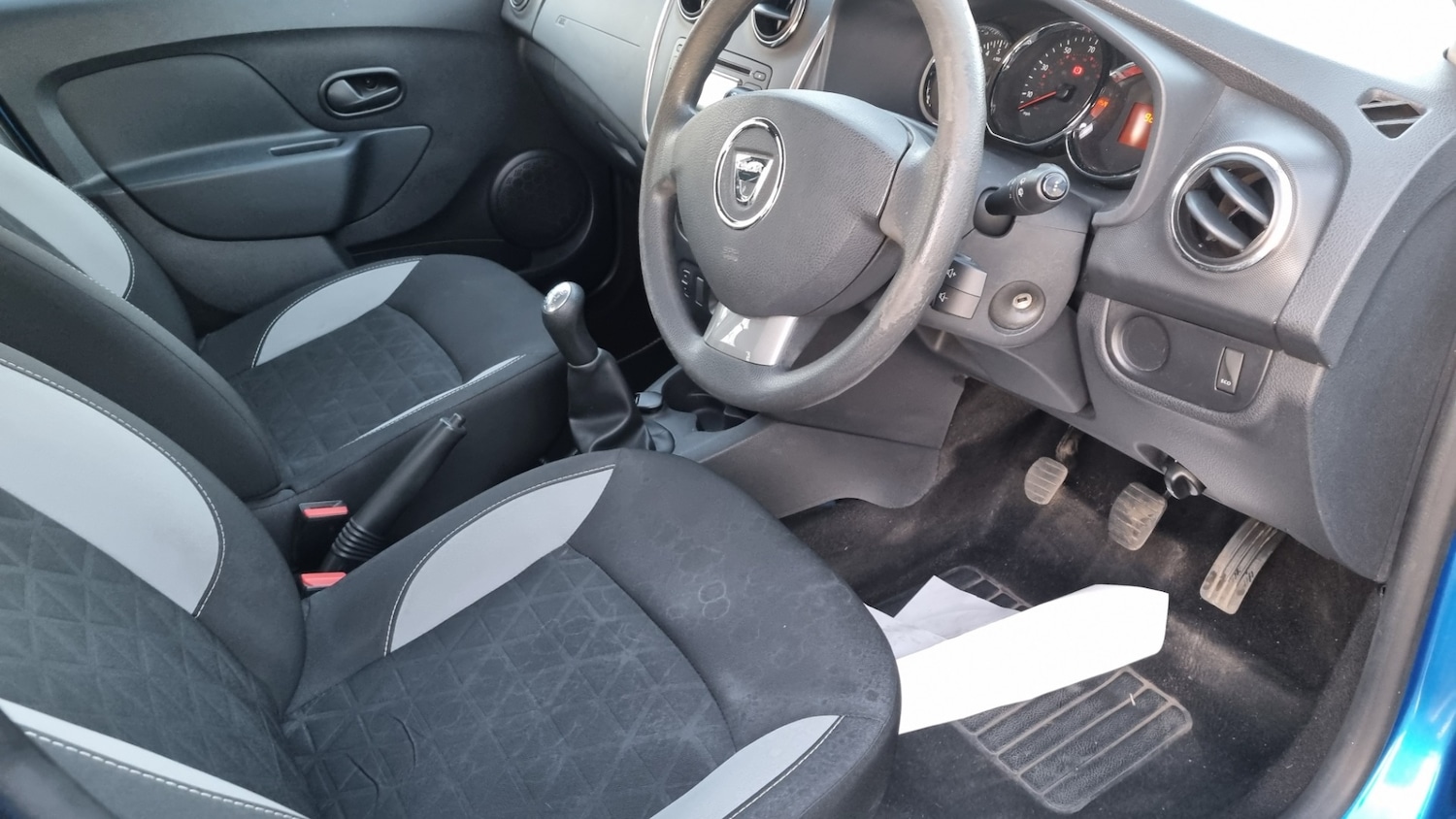 Used Dacia Sandero Stepway 2015 for sale - 77732816: Photo 3