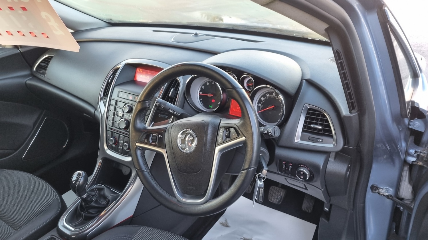 Used Vauxhall Astra 2010 for sale - 77093761: Photo 10