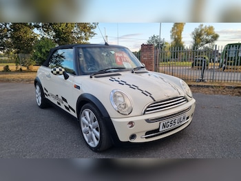 Used MINI Convertible 2005 for sale - 79380846: Photo