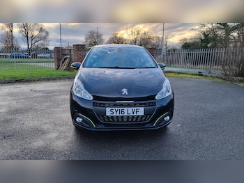 Used Peugeot 208 2016 for sale - 77530533: Photo