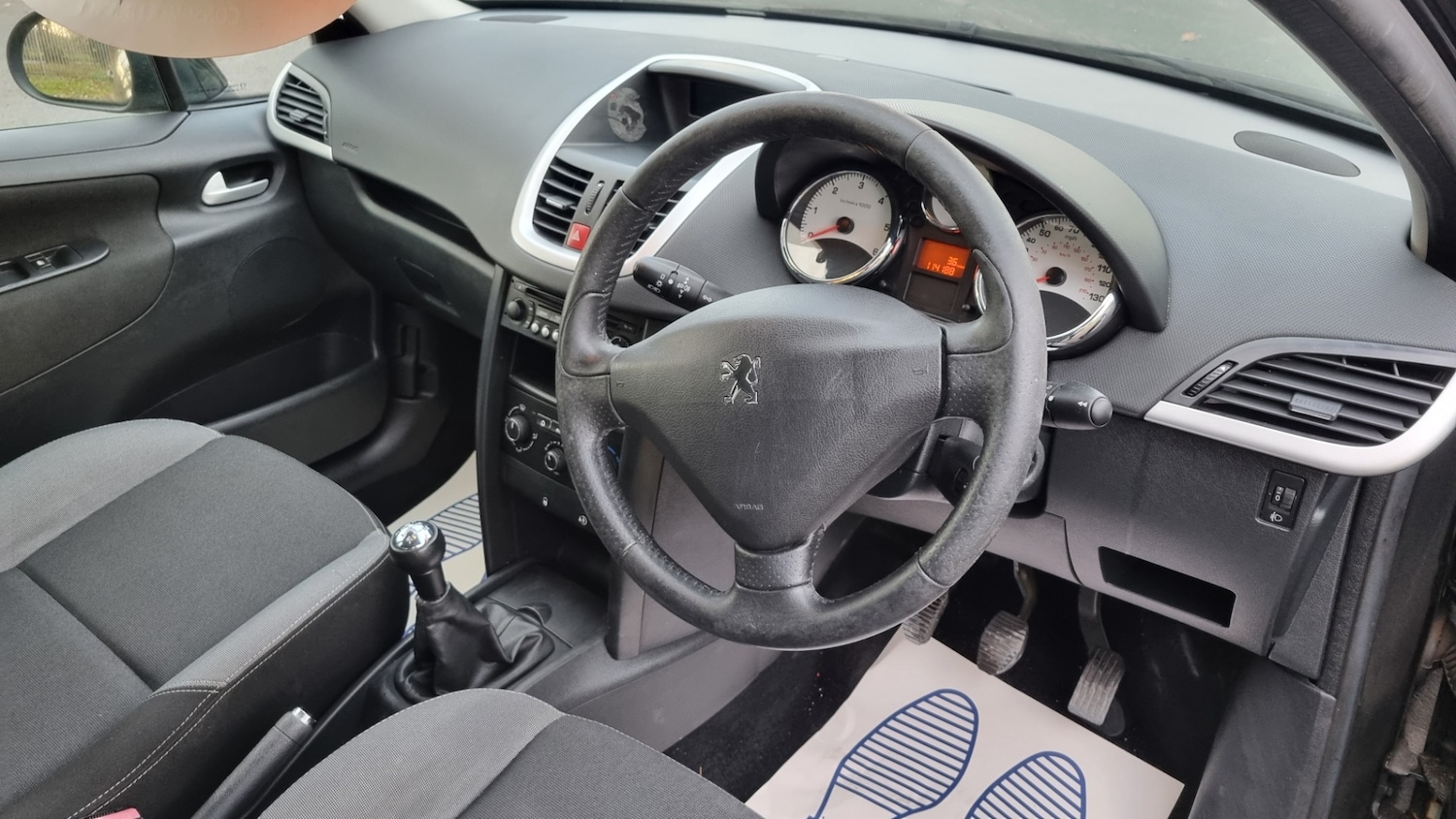Used Peugeot 207 2011 for sale - 76906246: Photo 12