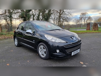 2011 (11) - 1.6 HDi Envy 5dr