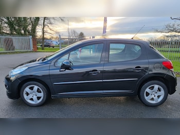 Used Peugeot 207 2011 for sale - 76960733: Photo