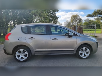 Used Peugeot 3008 2011 for sale - 76221849: Photo 3