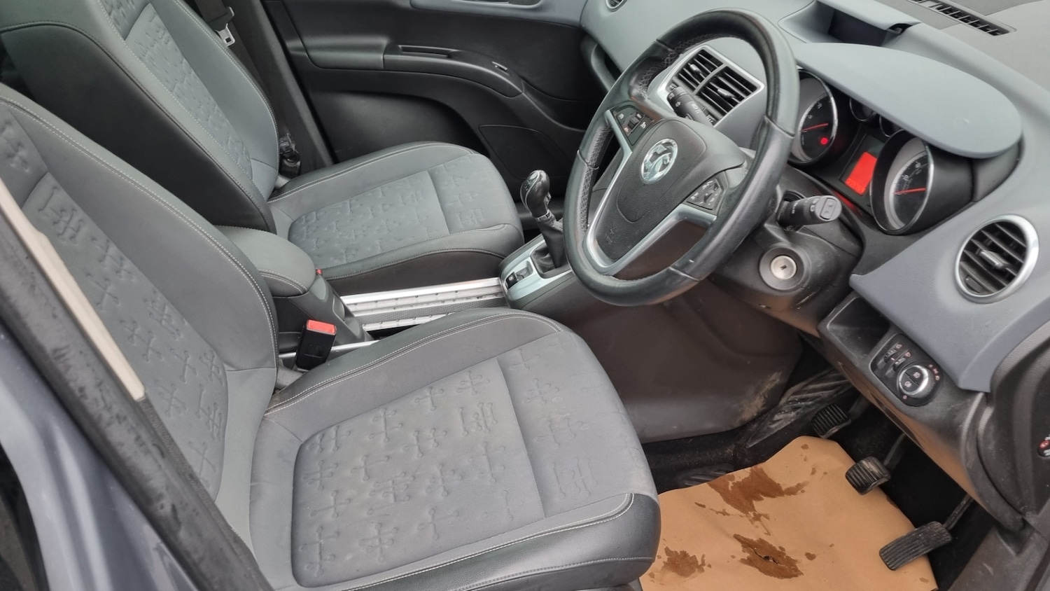 Used Vauxhall Meriva 2014 for sale - 77461891: Photo 9