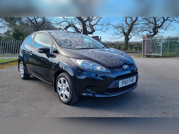 Used Ford Fiesta 2011 for sale - 77877980: Photo