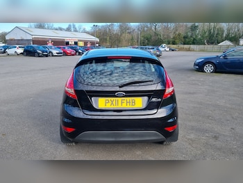 Used Ford Fiesta 2011 for sale - 77877980: Photo