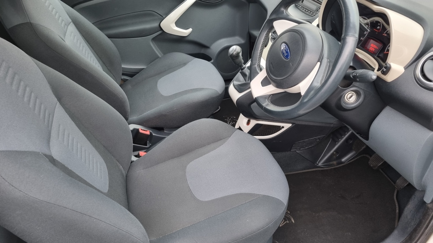 Used Ford Ka 2011 for sale - 77432924: Photo 9
