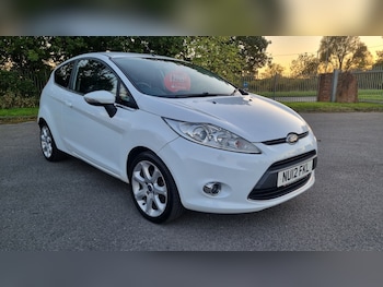 Used Ford Fiesta 2012 for sale - 76064581: Photo