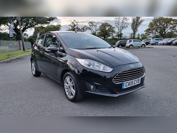Used Ford Fiesta 2015 for sale - 75938402: Photo