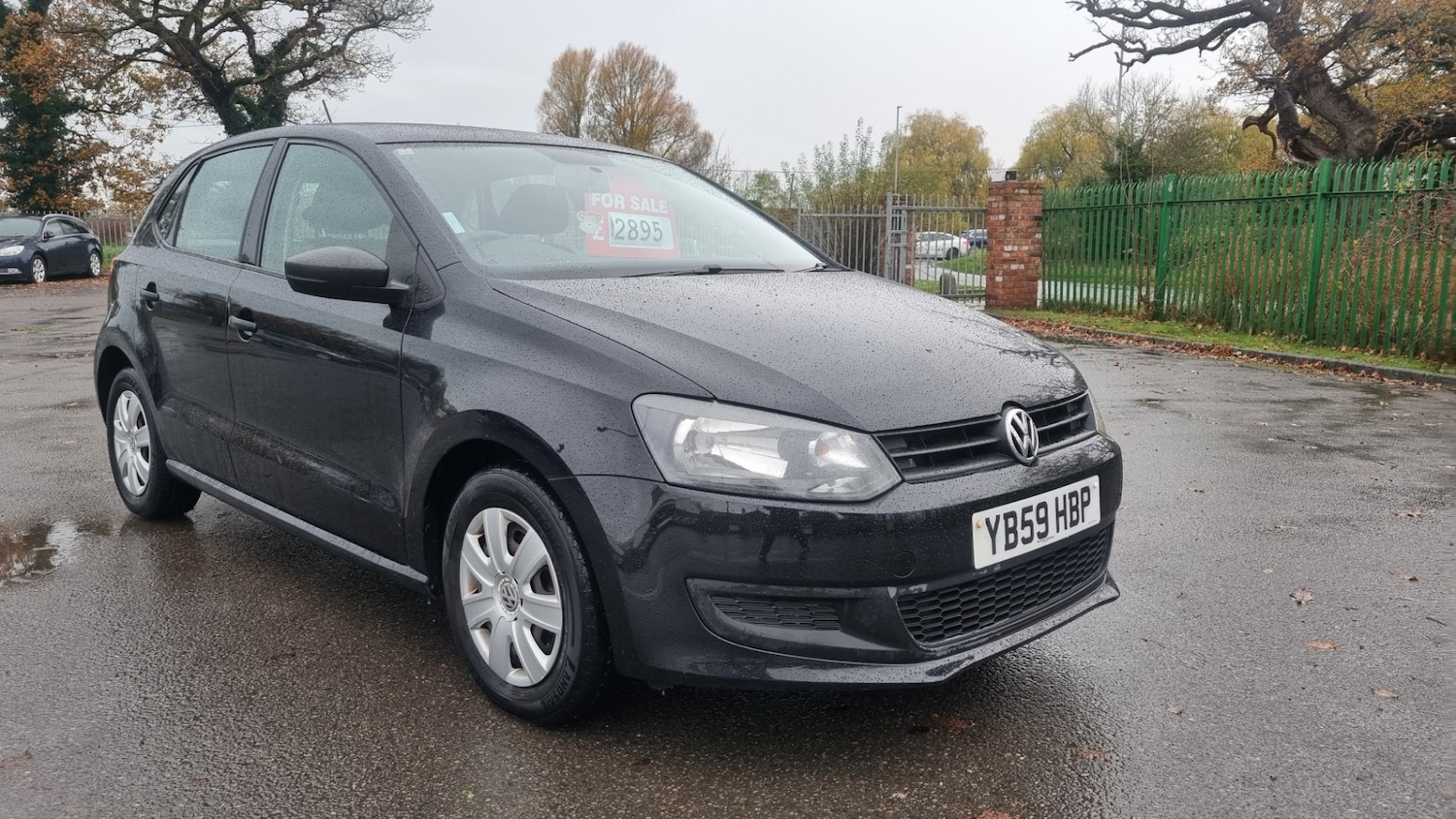 Used Volkswagen Polo 2010 for sale - 76555273: Photo 1
