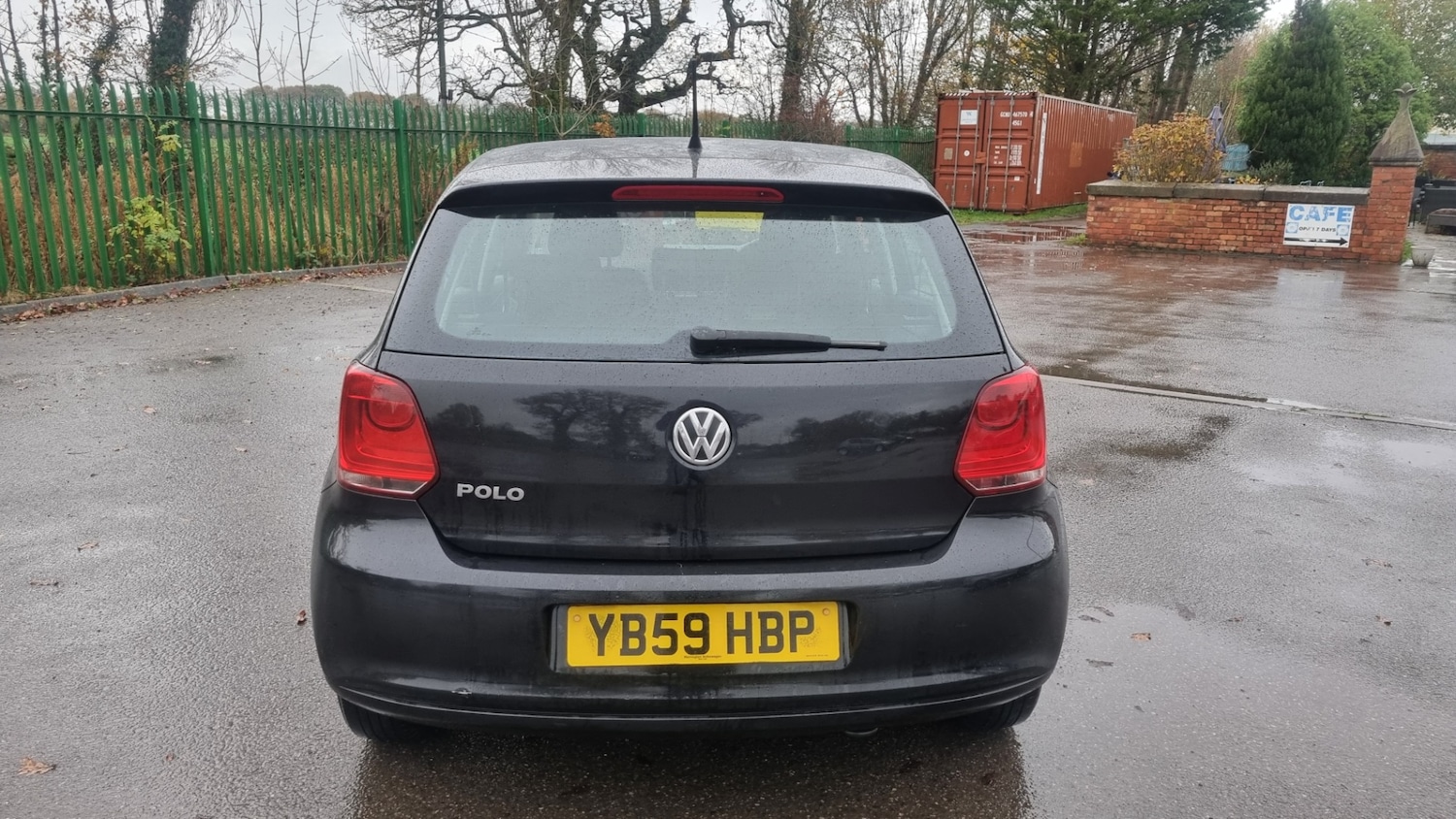 Used Volkswagen Polo 2010 for sale - 76555273: Photo 5
