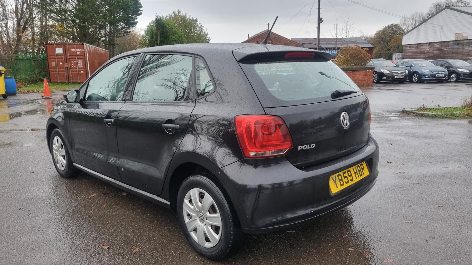 Used Volkswagen Polo 2010 for sale - 76555273: Photo 7