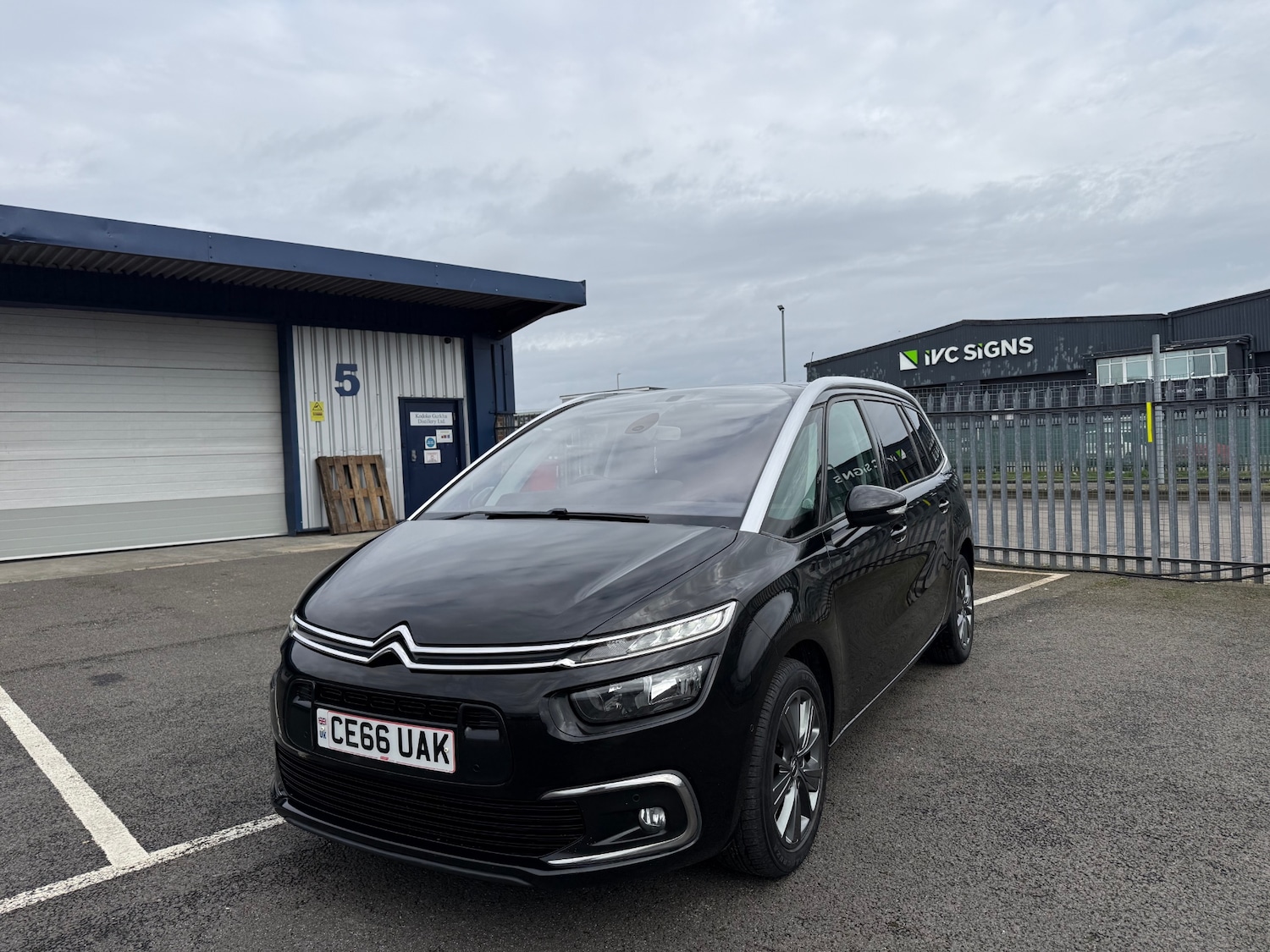 Used Citroen Grand C4 Picasso 2016 for sale - 77631286: Photo 1