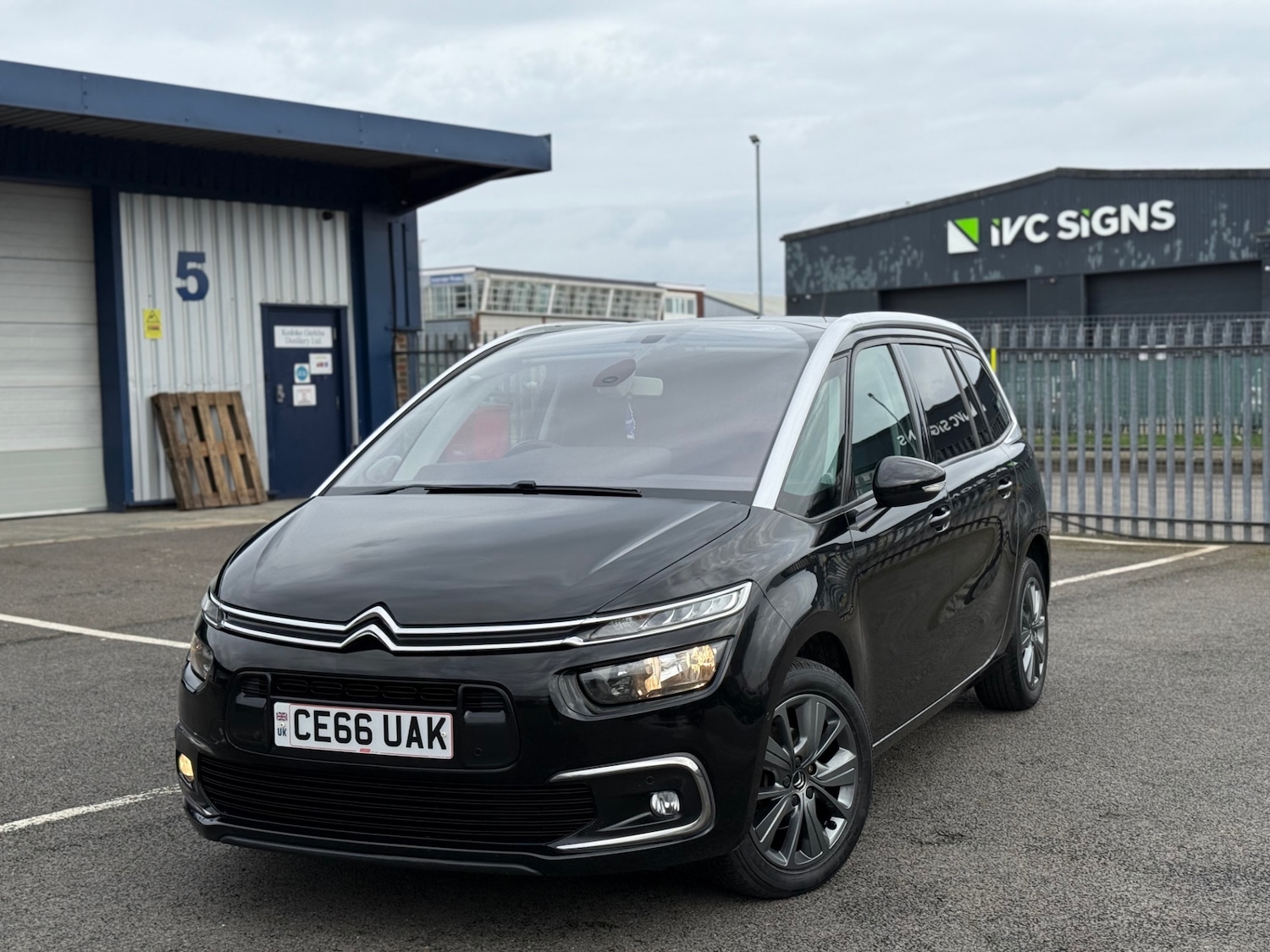 Used Citroen Grand C4 Picasso 2016 for sale - 77631286: Photo 21