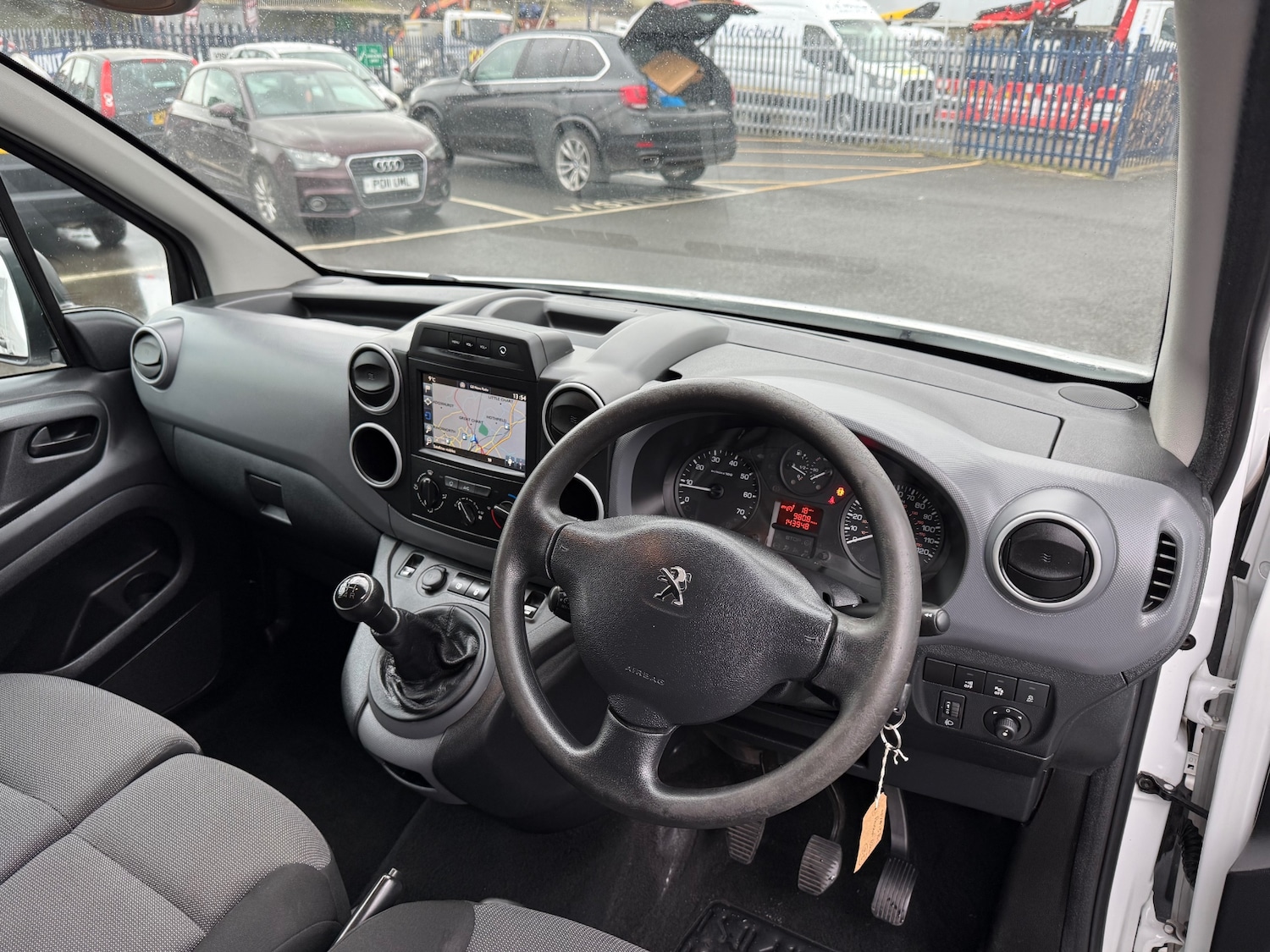 Used Peugeot Partner 2018 for sale - 77412401: Photo 17