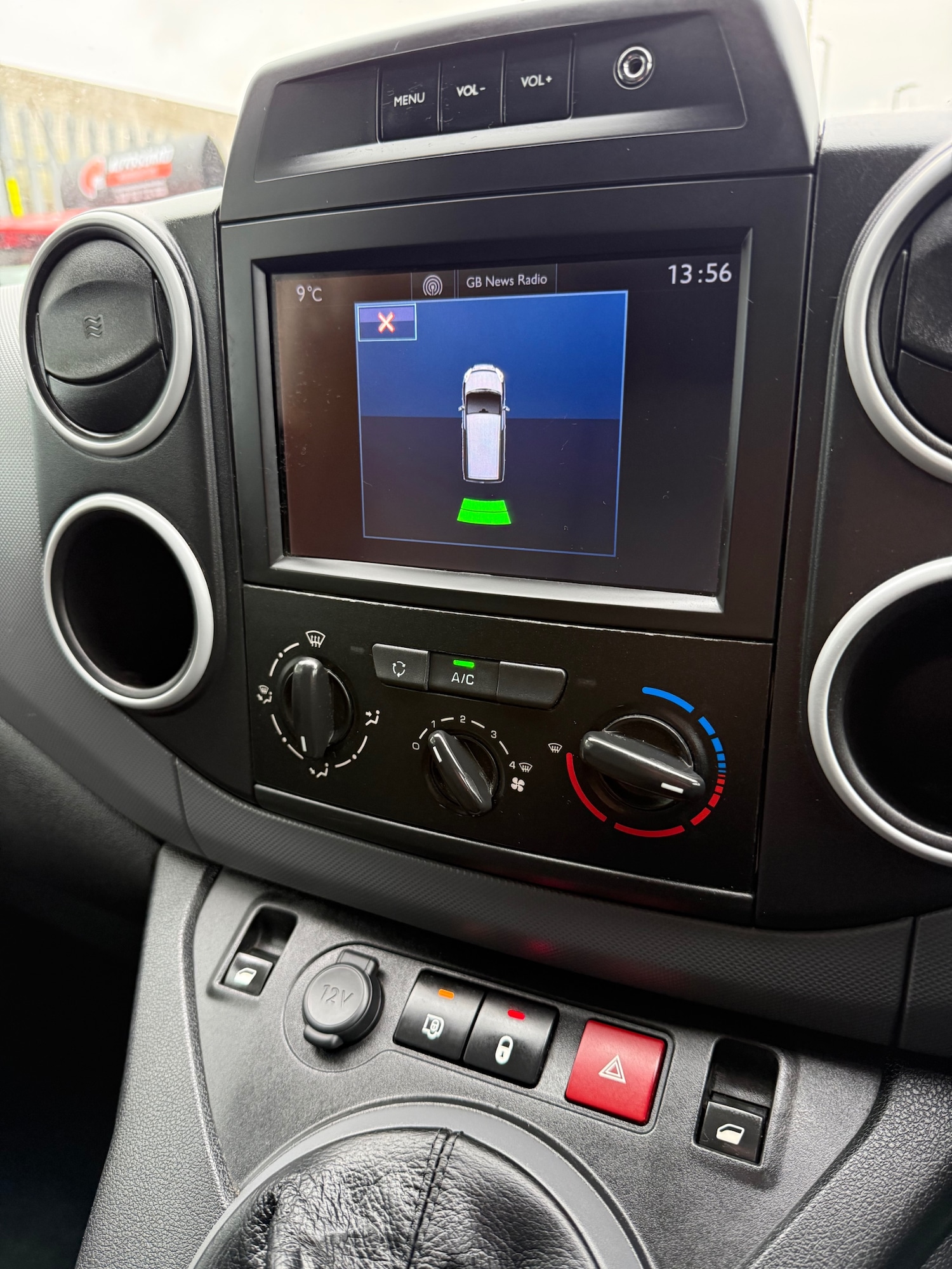 Used Peugeot Partner 2018 for sale - 77412401: Photo 23