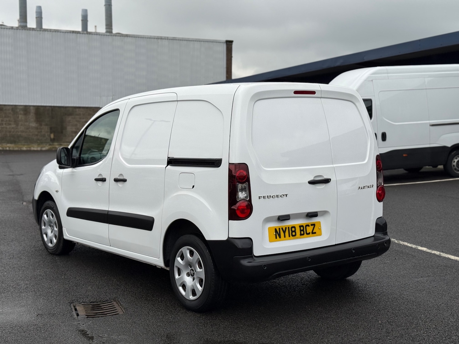 Used Peugeot Partner 2018 for sale - 77412401: Photo 3