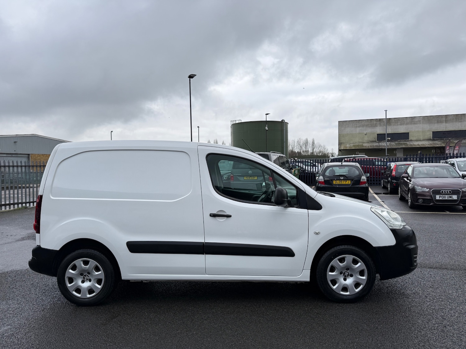 Used Peugeot Partner 2018 for sale - 77412401: Photo 6