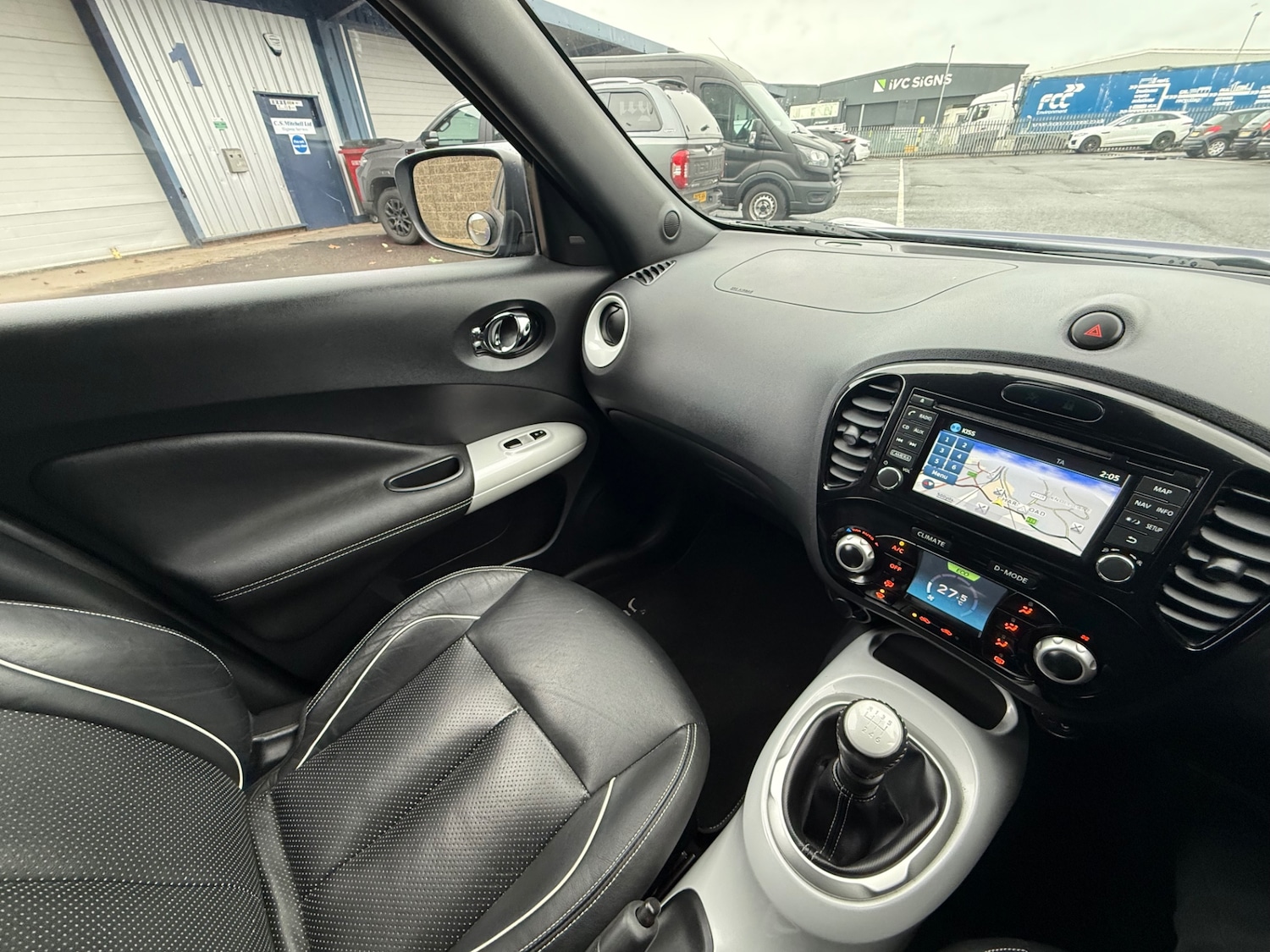 Used Nissan Juke 2014 for sale - 76656452: Photo 15