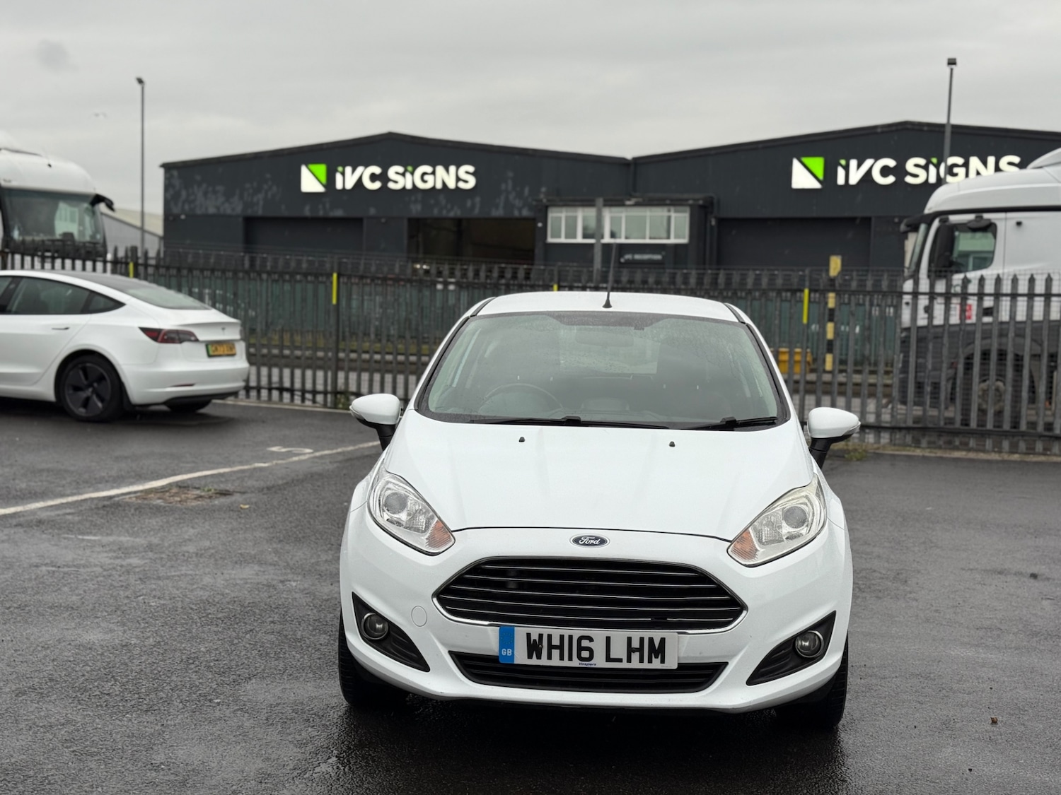 Used Ford Fiesta 2016 for sale - 76426102: Photo 11