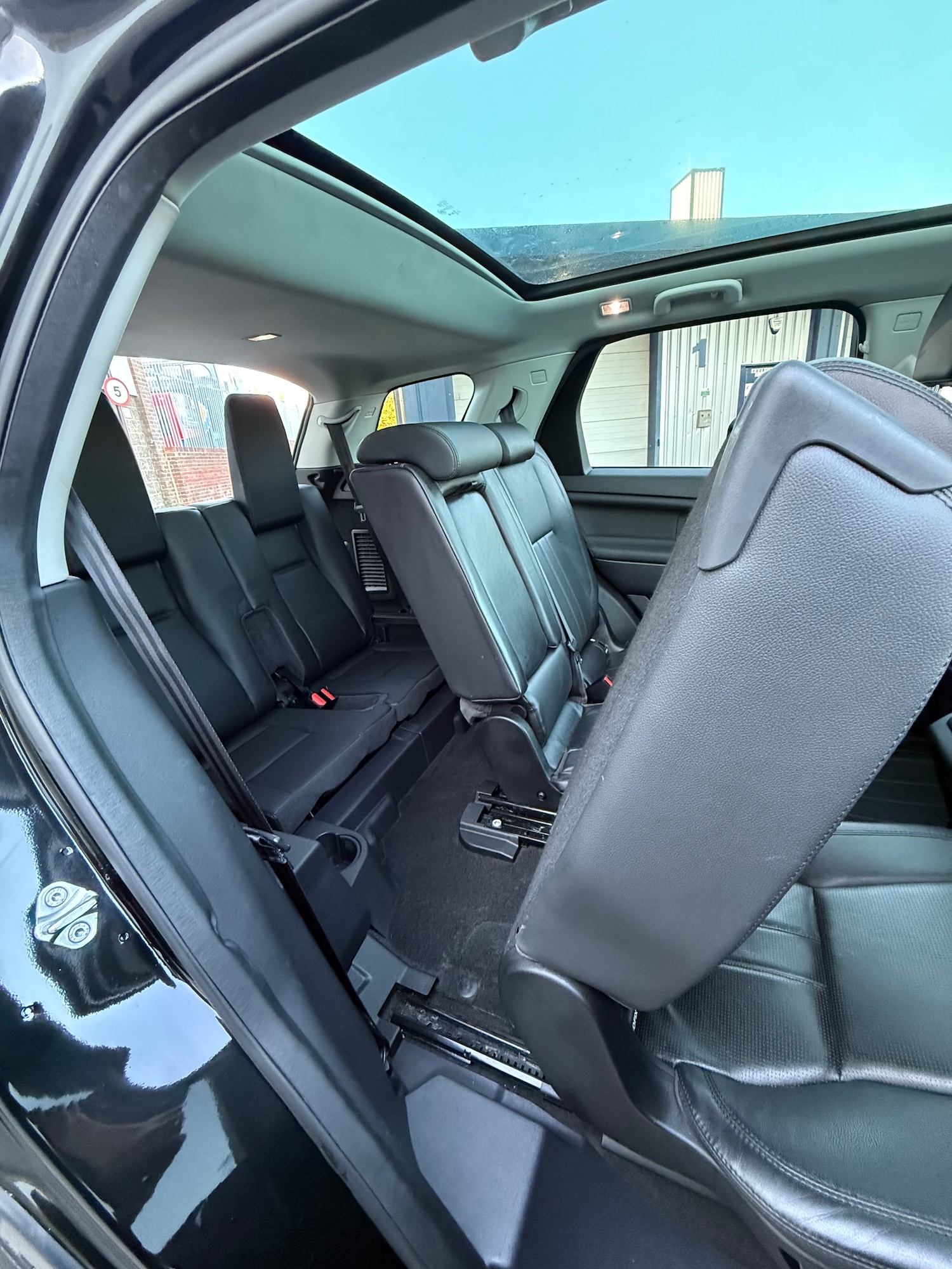 Used Land Rover Discovery Sport 2015 for sale - 76471415: Photo 12