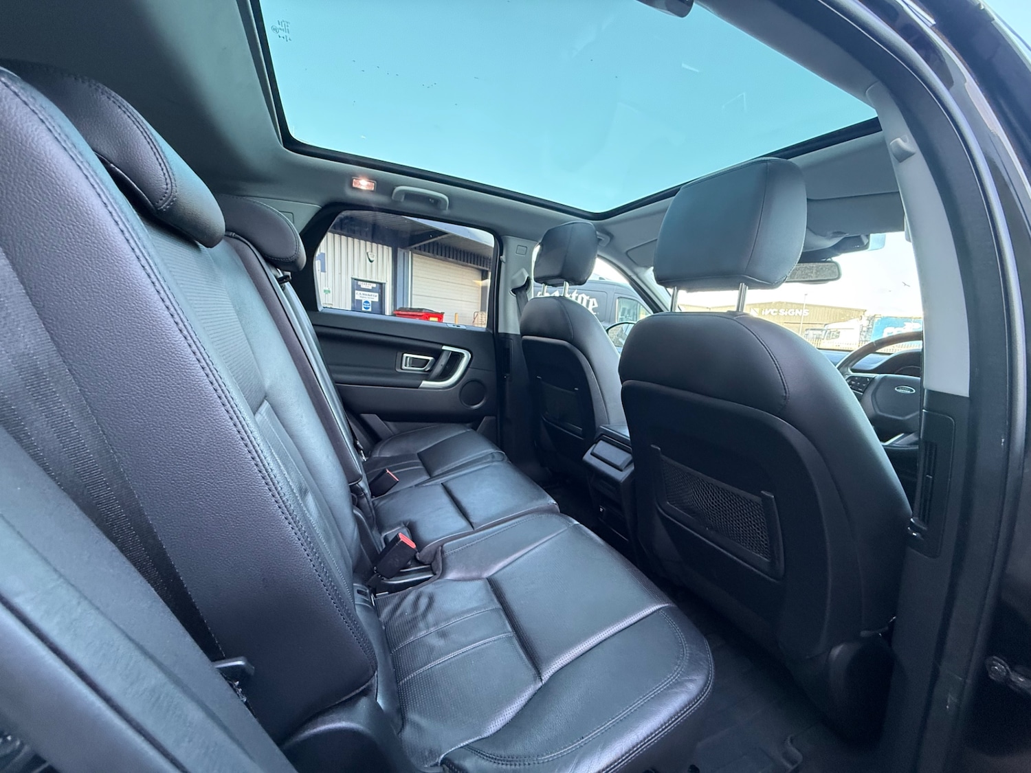 Used Land Rover Discovery Sport 2015 for sale - 76471415: Photo 13