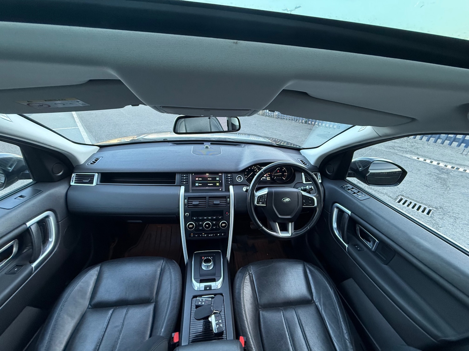 Used Land Rover Discovery Sport 2015 for sale - 76471415: Photo 14