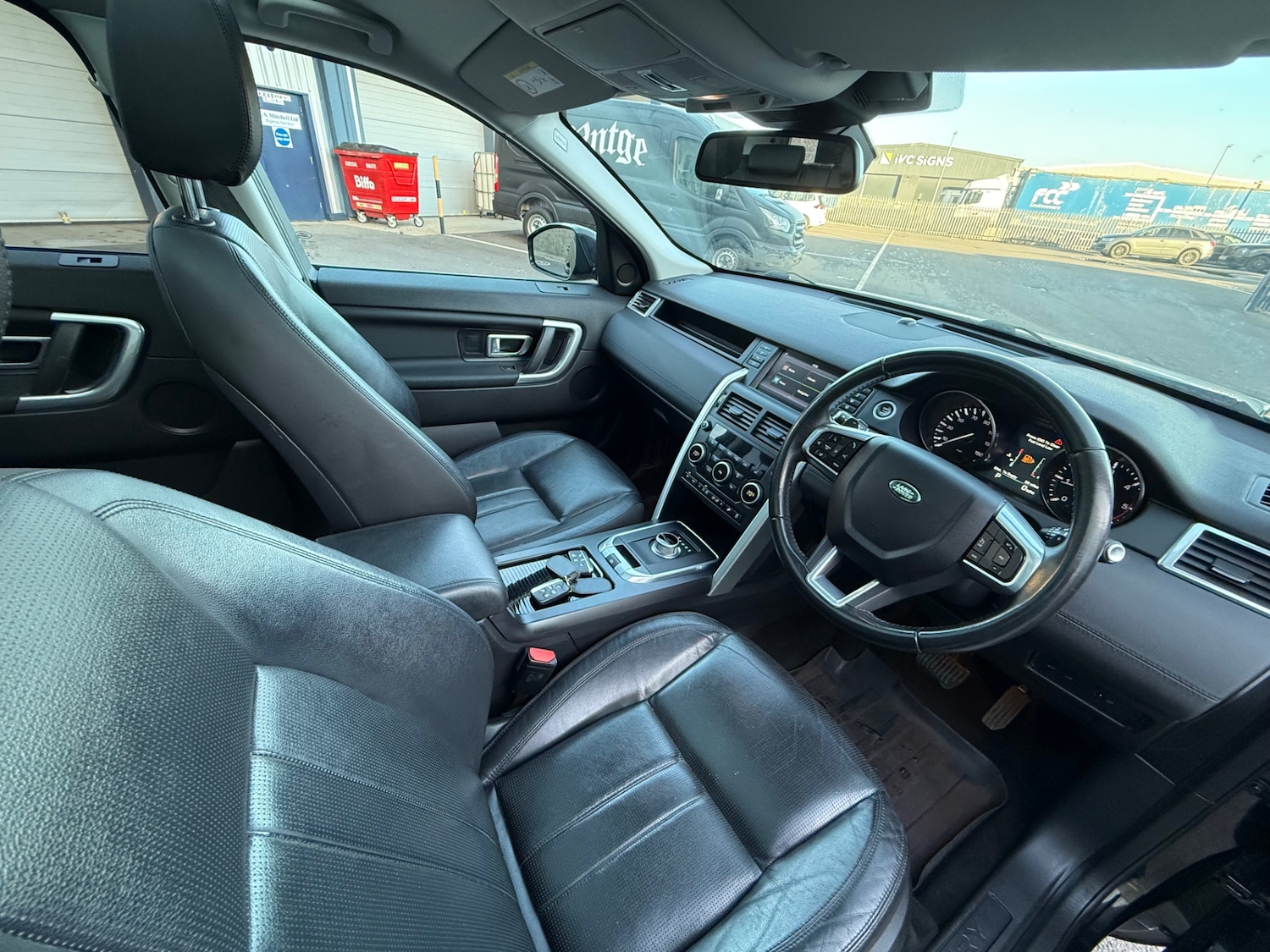 Used Land Rover Discovery Sport 2015 for sale - 76471415: Photo 24