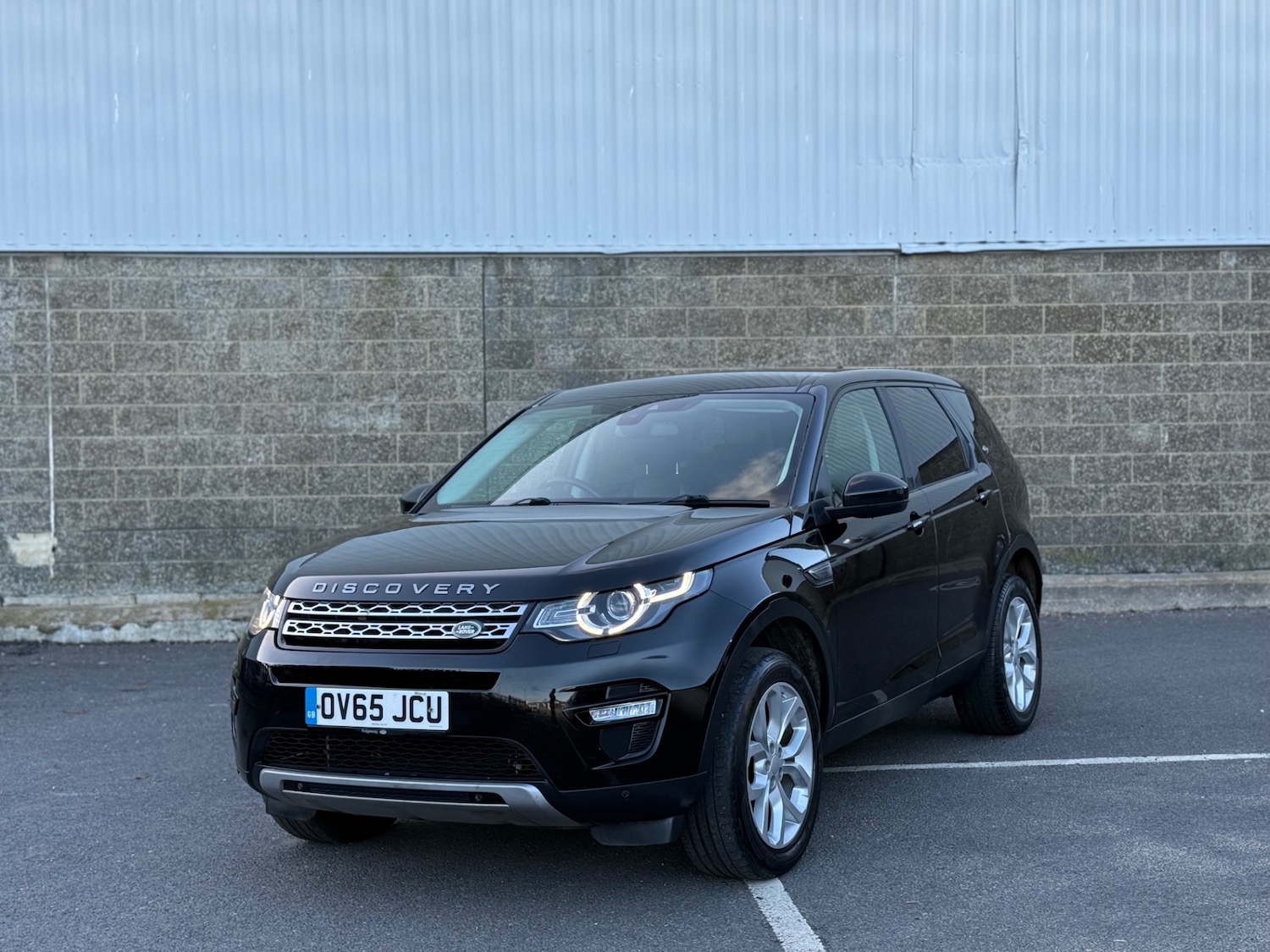 Used Land Rover Discovery Sport 2015 for sale - 76471415: Photo 28