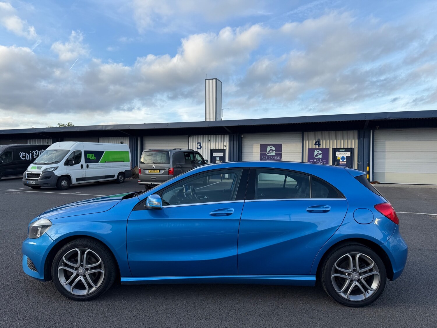 Used Mercedes-Benz A-Class 2013 for sale - 76198730: Photo 25